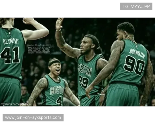 老鹰背靠背挑爵士：激战之夜展现不凡战术与团队精神