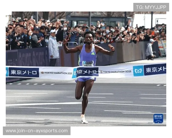 马拉松冠军过终点太激动摔倒，背后藏着怎样的奋斗与感动？