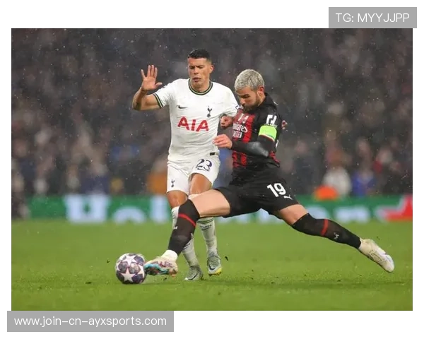 AC米兰边路突破成功率极高,特奥倒三角被封