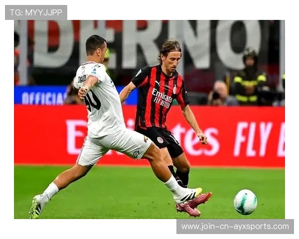 吉鲁倒钩破门再现经典，圣西罗陷入狂欢