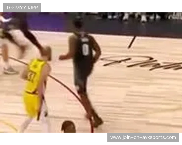 挡拆后瞬间空切得手——从战术语言到赛场致命一击