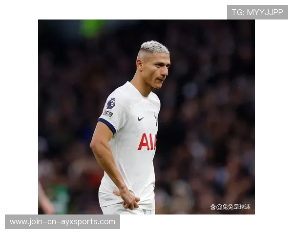 热刺左侧传中精准，理查利森抢点建功