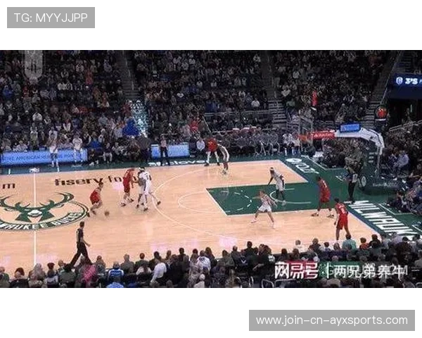 福克斯底线传球助攻空切得手，国王打出阵地反击